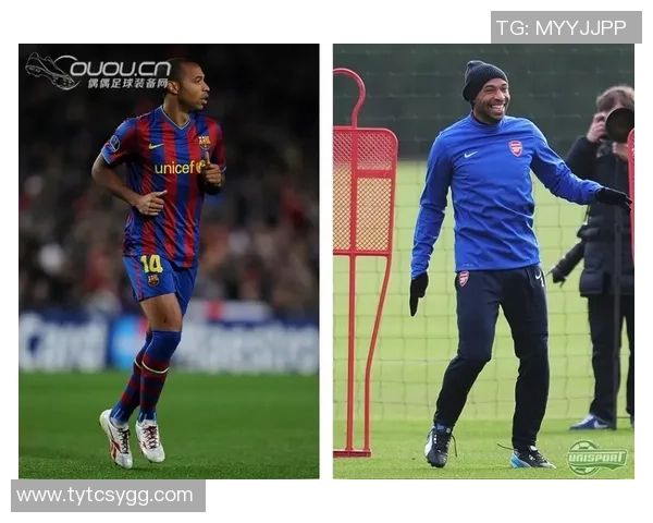 足球明星展示个性球鞋照片引发球迷热议与时尚潮流碰撞